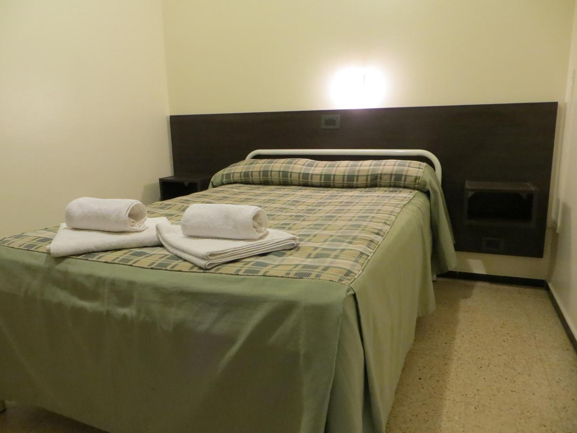 Hotel Margal Mendoza Luaran gambar